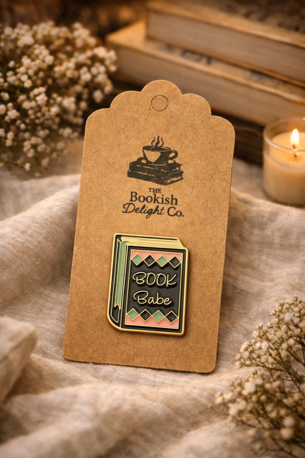 Book Babe Enamel Pin | Gold Tone Book Lover Badge (22mm x 29mm)