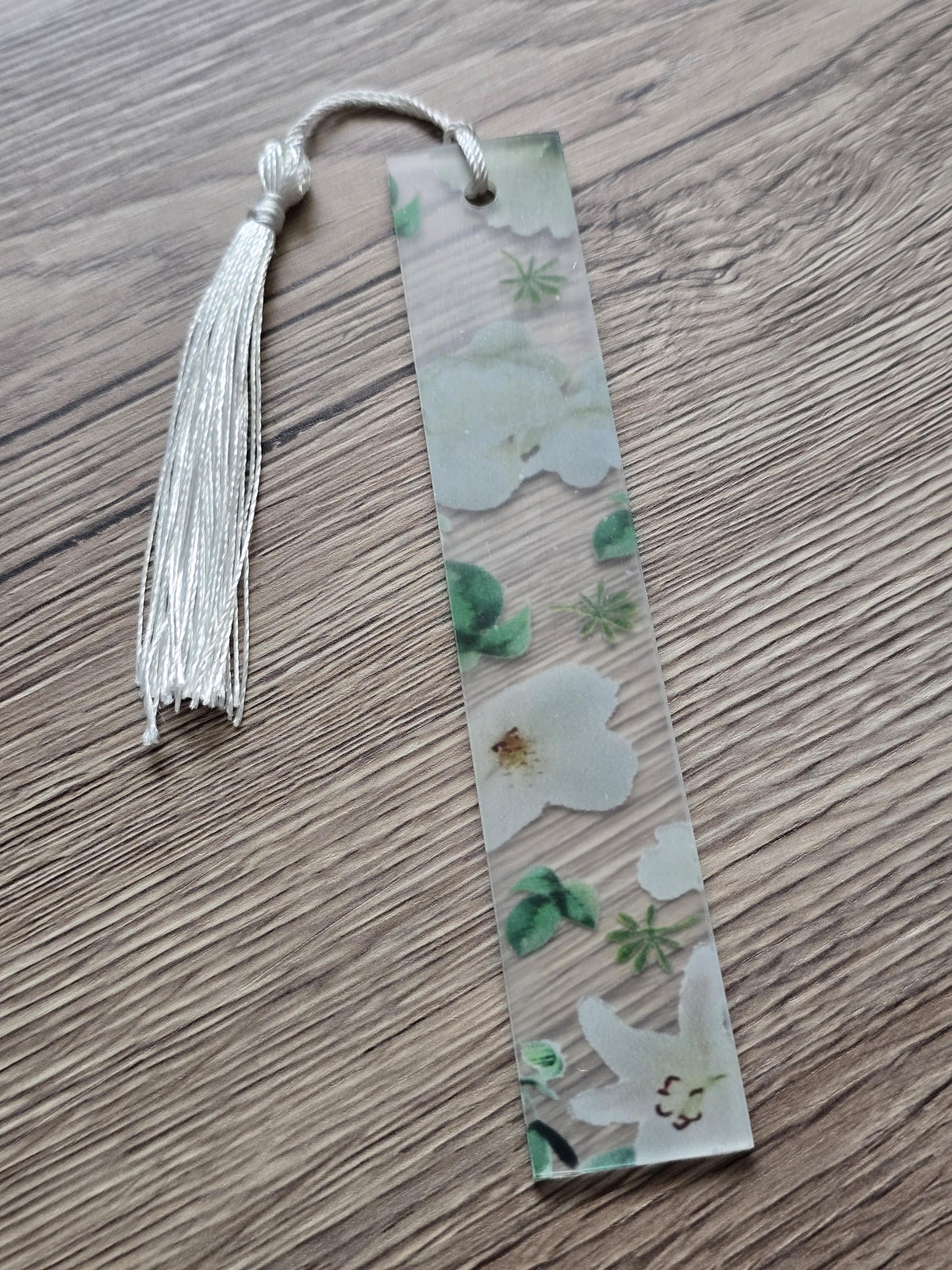 1x Floral Acrylic Bookmark  Pressed Flower Style Bookmark with Tassel