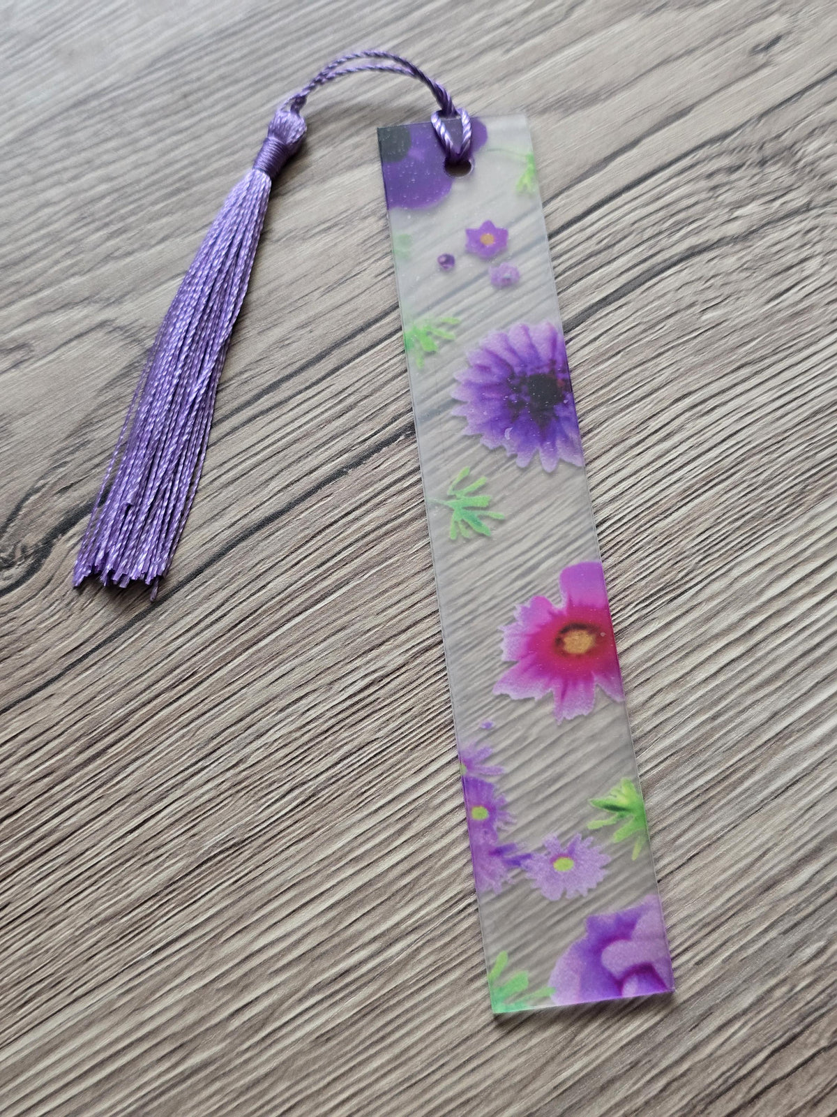 1x Floral Acrylic Bookmark  Pressed Flower Style Bookmark with Tassel